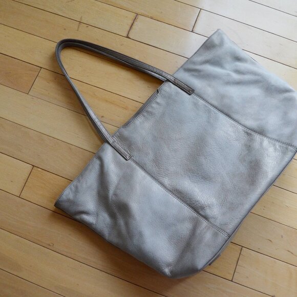 Hobo Kingston Gray Suede Bag - Picture 7 of 16